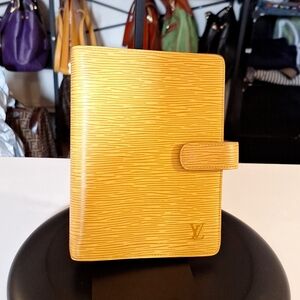Louis Vuitton Yellow Epi Agenda MM 💛